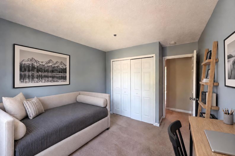 Photo 13 of 41 of 5812 Springfish Pl, Waldorf, MD