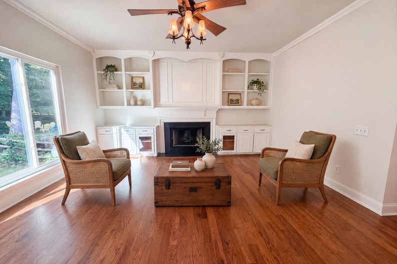 Photo 3 of 17 of 110 Lyman Oak Ct, Fort Mill, SC