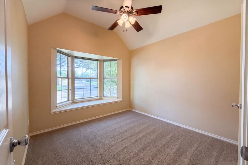 Photo 7 of 28 of 5101 Quail Ridge Dr, McKinney, TX