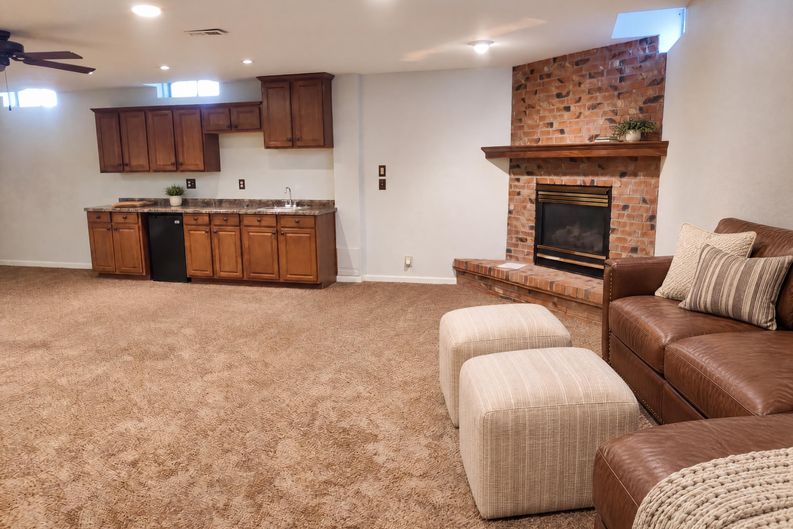 Photo 20 of 28 of 2206 N Basswood Ct, Derby, KS