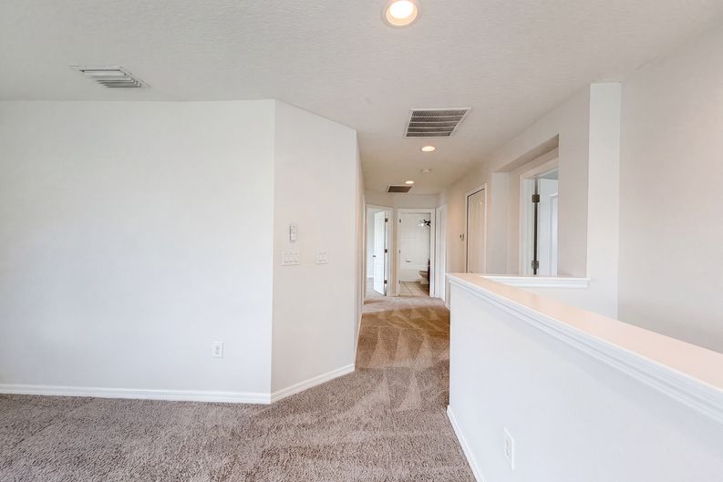 Photo 12 of 29 of 14207 Alistar Manor Dr, Wimauma, FL