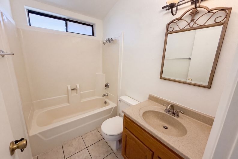 Photo 10 of 21 of 1111 N 64th St, Mesa, AZ