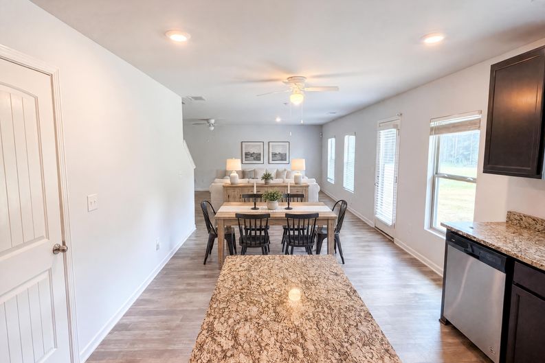 Photo 9 of 33 of 1300 Mills Cove Dr, Covington, GA