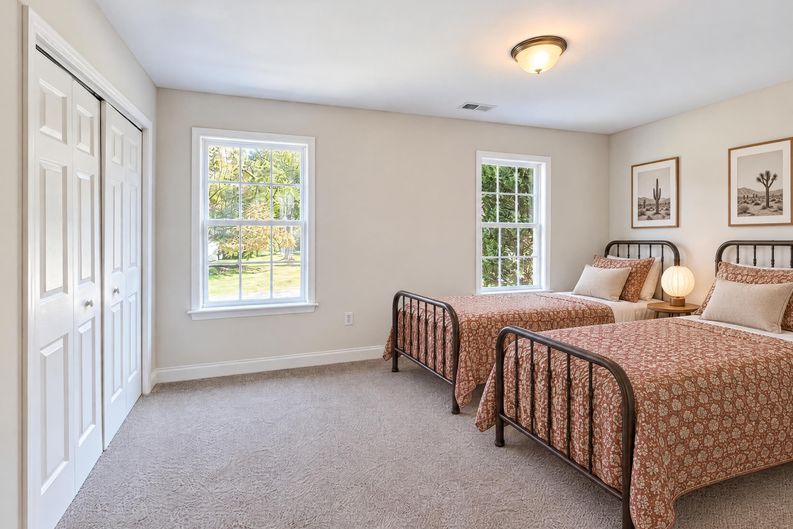 Photo 13 of 20 of 229 Delview Dr, Cherryville, NC
