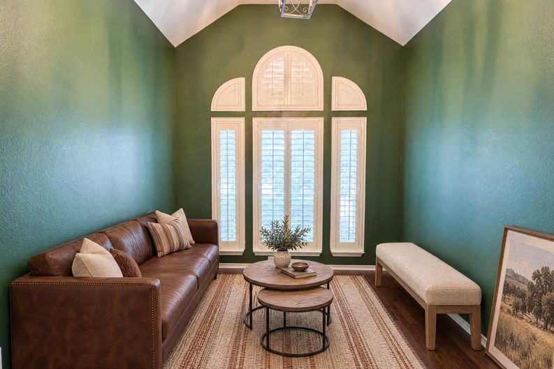 Photo 8 of 18 of 1416 Willow Wood Dr, Carrollton, TX