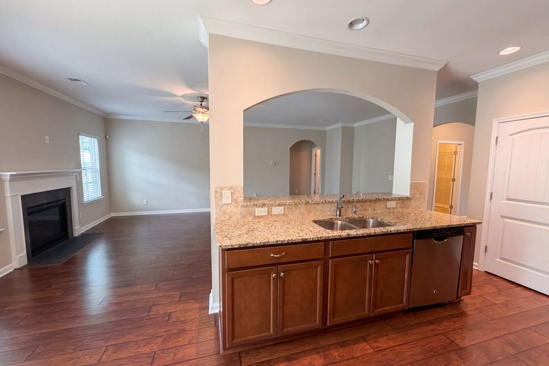 Photo 10 of 28 of 149 Madison Park Dr, Lexington, SC
