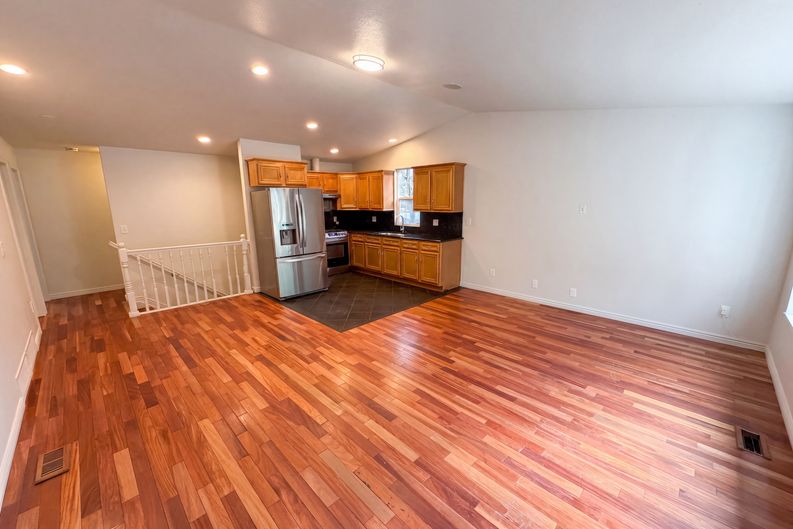 Photo 3 of 33 of 4426 Durham Ct, Denver, CO
