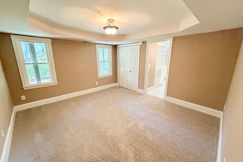 Photo 25 of 58 of 984 Forest Pond Ct, Marietta, GA
