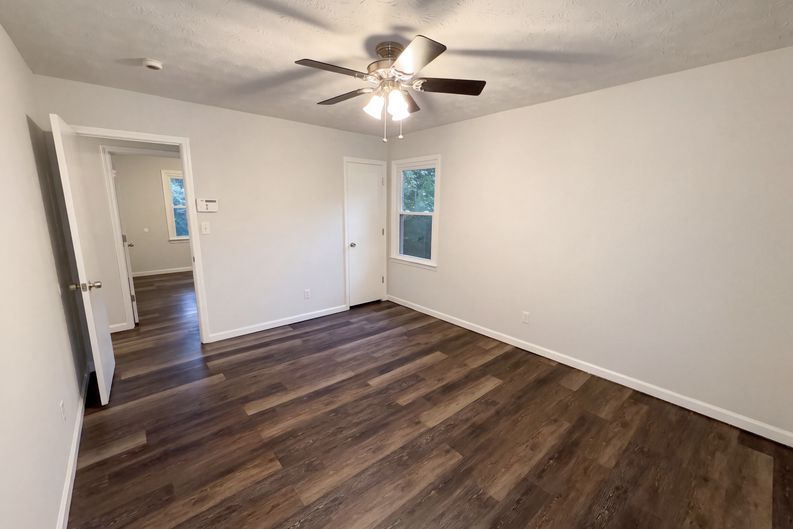 Photo 10 of 21 of 204 Arbor Way, Dallas, GA