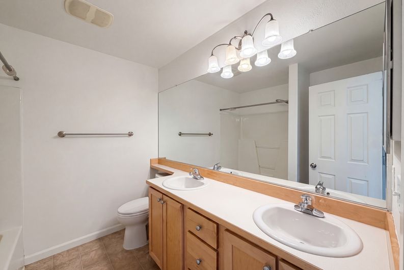 Photo 15 of 26 of 15485 SW Sparrow Loop, Beaverton, OR