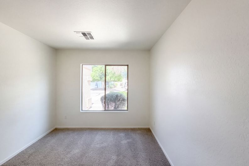 Photo 11 of 14 of 1287 E Anastasia St, San Tan Valley, AZ