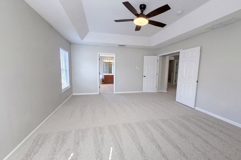 Photo 4 of 23 of 3367 Turkey Creek Dr, Green Cove Springs, FL