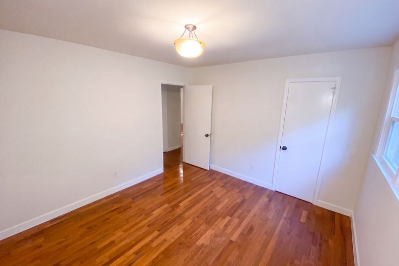 Photo 37 of 56 of 4676 Fairway Dr, Pinson, AL