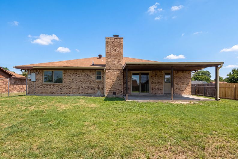 Photo 5 of 15 of 2012 Stardust St, Killeen, TX