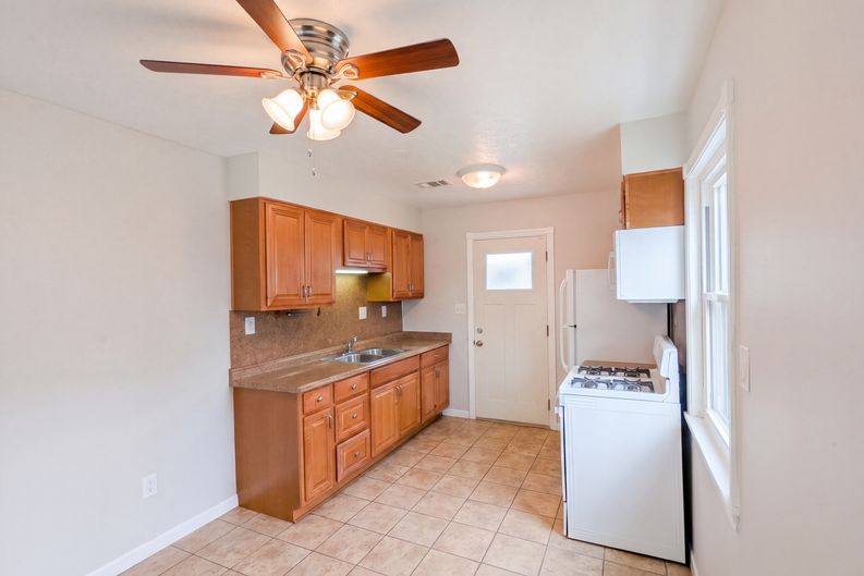 Photo 8 of 19 of 12722 Emery Ave, Cleveland, OH
