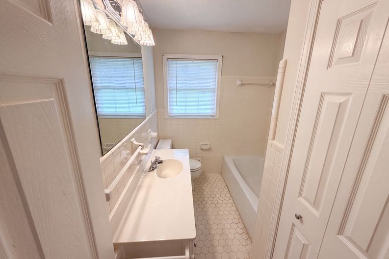 Photo 13 of 20 of 3293 Bright Star Rd, Douglasville, GA
