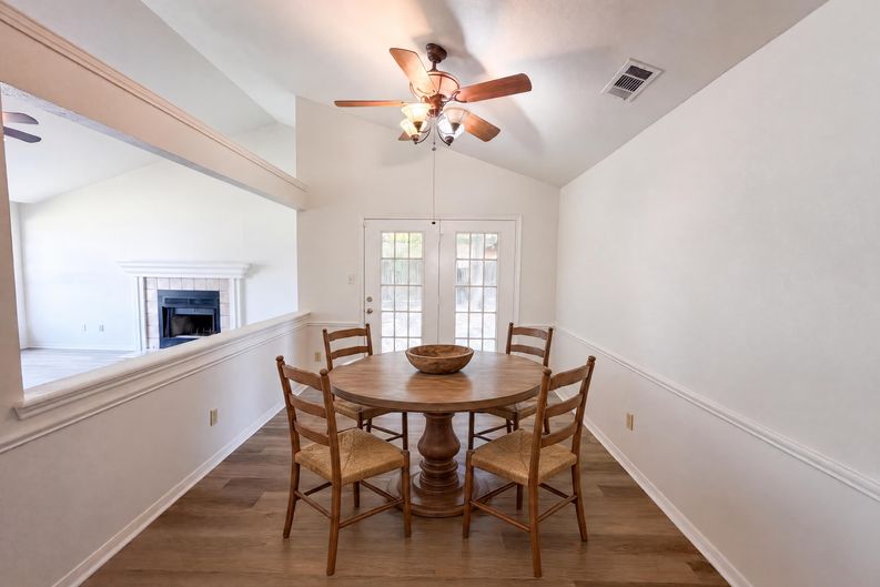Photo 6 of 16 of 710 Brazos Dr, Temple, TX