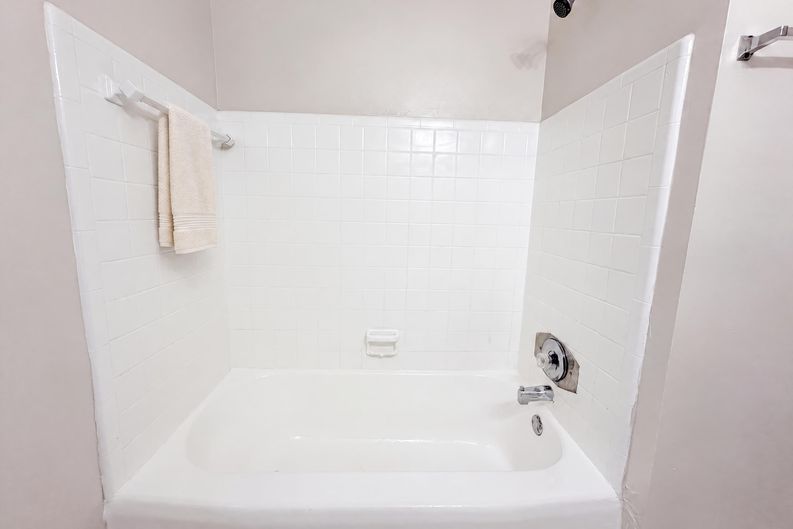 Photo 9 of 20 of 3740 Ballejo Ct W, Jacksonville, FL