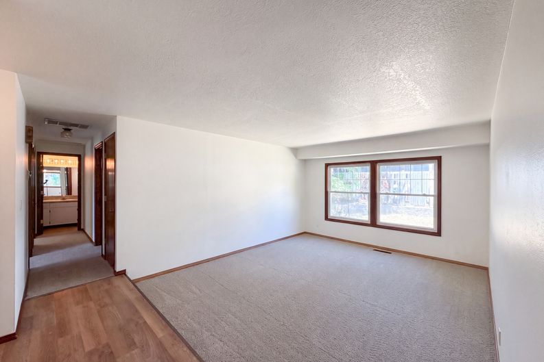 Photo 10 of 23 of 12685 SW Percheron Ln, Beaverton, OR