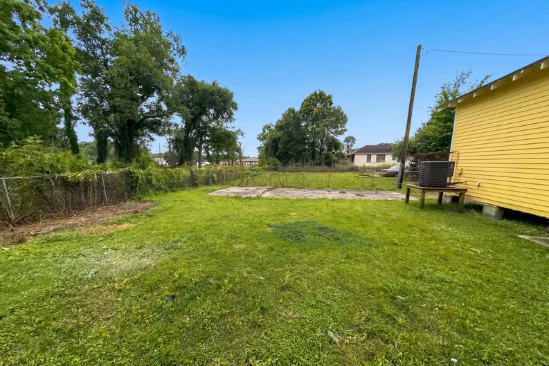 Photo 16 of 17 of 1454 Farragut St, New Orleans, LA