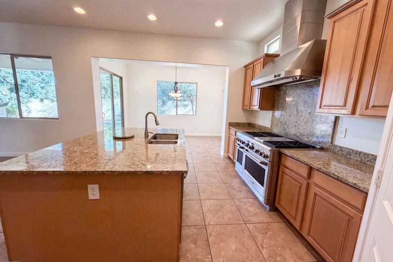 Photo 25 of 40 of 701 E Charlevoix Ave, Gilbert, AZ
