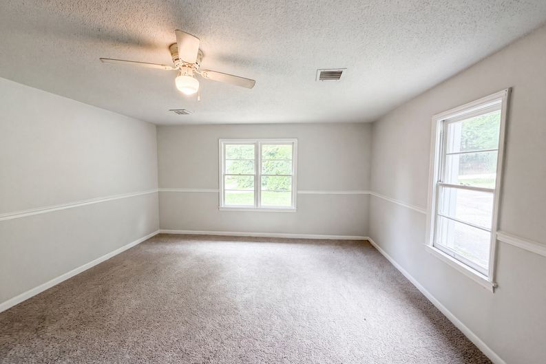 Photo 8 of 21 of 237 Geddis Rd, Inman, SC