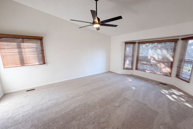 Photo 11 of 39 of 20890 E Sussex Ct, Parker, CO