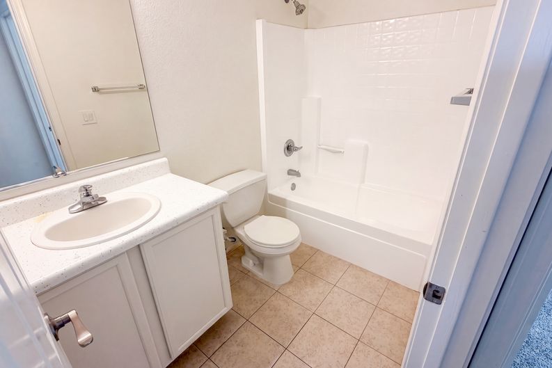 Photo 21 of 33 of 11517 W Larkspur Rd, El Mirage, AZ