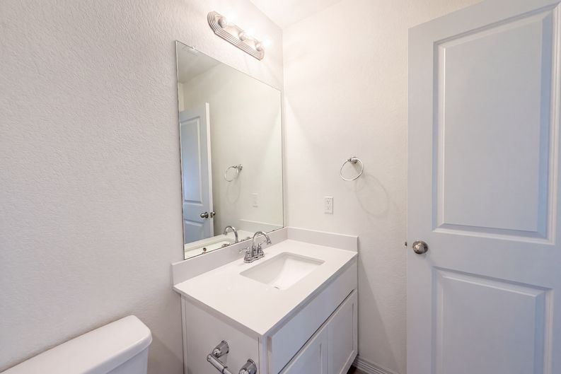 Photo 17 of 24 of 4437 Shady Hill Ln, Pflugerville, TX