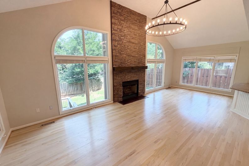 Photo 3 of 44 of 5344 Forest Springs Dr, Atlanta, GA