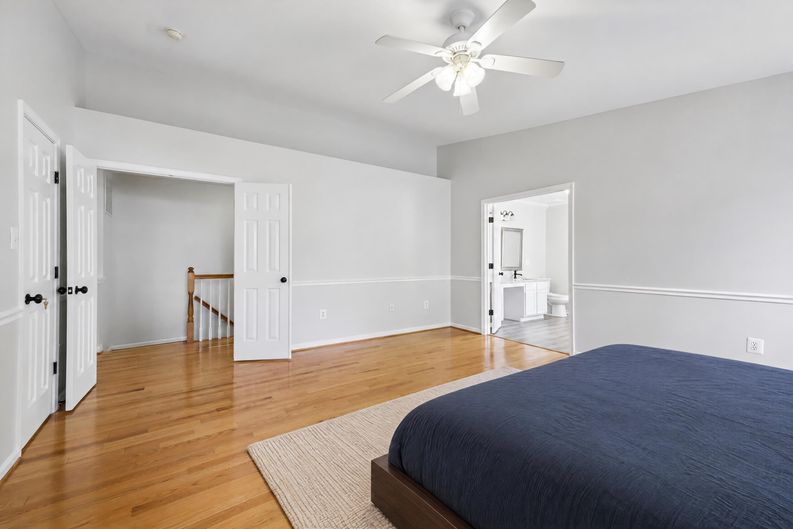 Photo 43 of 48 of 6046 Persinger House Ct, Manassas, VA