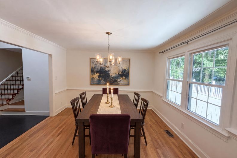 Photo 9 of 24 of 112 Queensferry Rd, Cary, NC