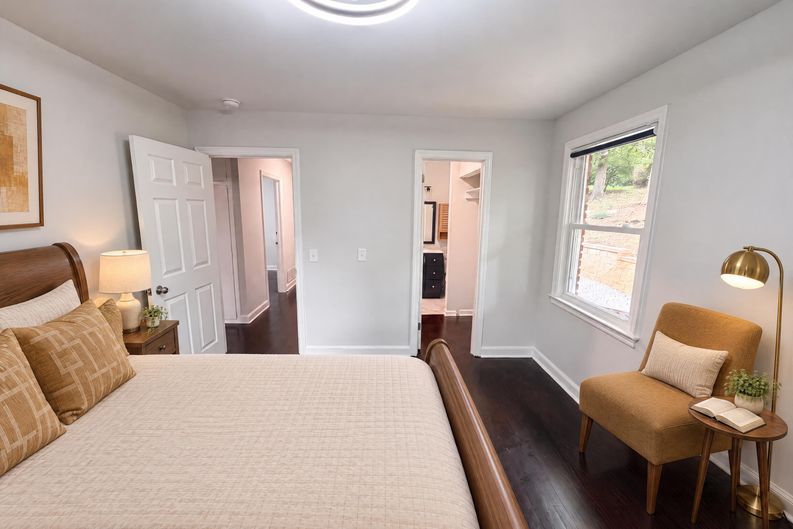 Photo 19 of 29 of 1710 Fairhaven Dr, Columbia, SC