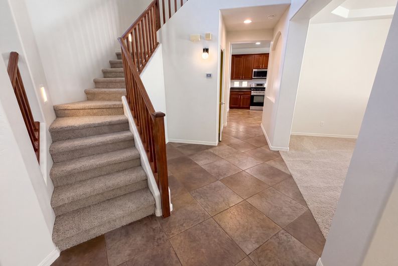 Photo 11 of 51 of 10964 N 161st Ave, Surprise, AZ