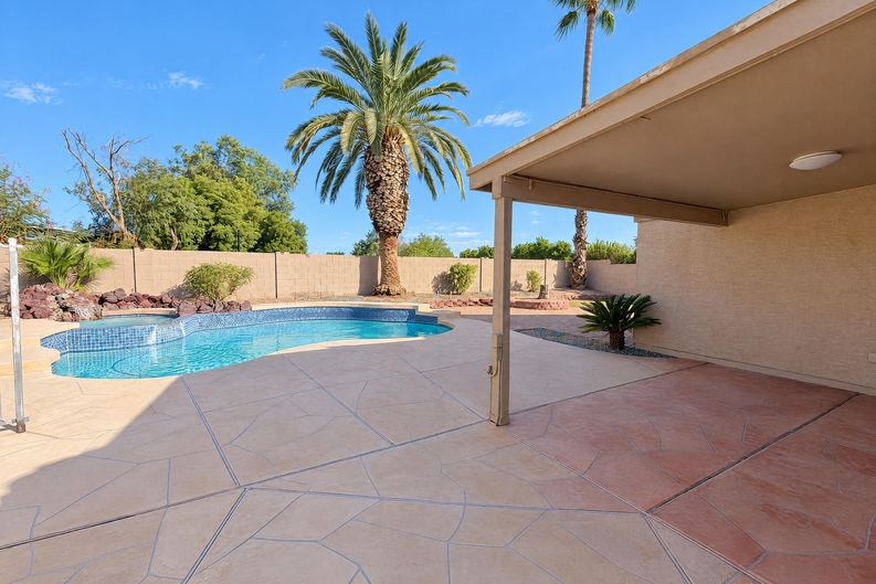 Photo 4 of 24 of 75 S Kingston St, Chandler, AZ