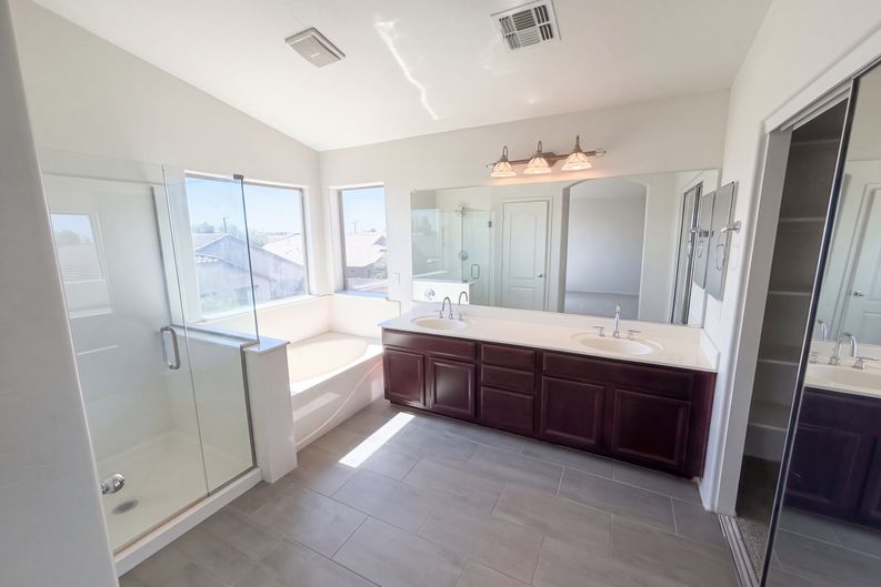 Photo 29 of 51 of 25583 W Pioneer St, Buckeye, AZ