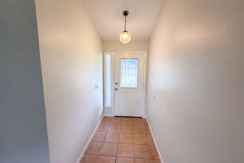 Photo 6 of 28 of 1061 Hunt St NW, Palm Bay, FL