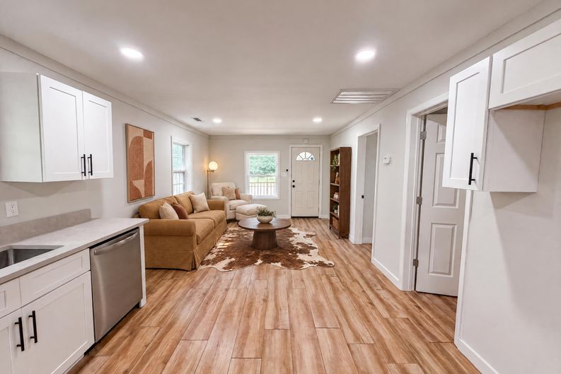 Photo 6 of 22 of 1313 Eastbrook Rd SE, Dalton, GA
