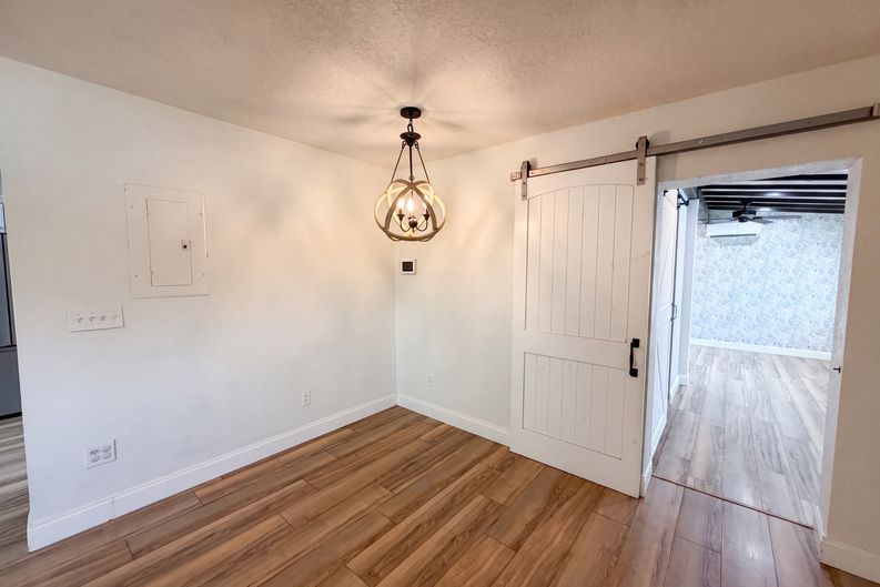 Photo 8 of 19 of 2242 E Dana Dr, Deltona, FL