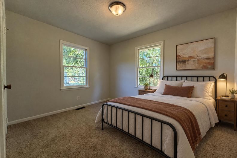 Photo 12 of 17 of 3224 Sandhill Dr, Fayetteville, NC