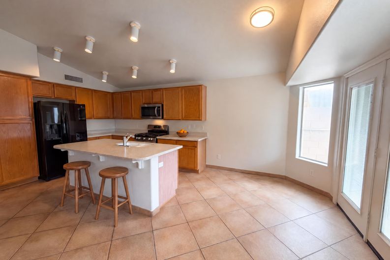 Photo 8 of 40 of 1851 E Aspen Way, Gilbert, AZ