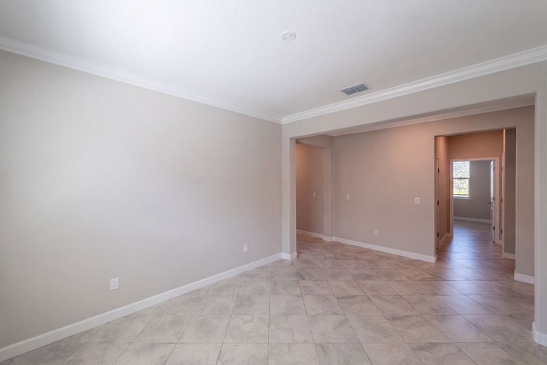 Photo 11 of 32 of 31351 Cannon Rush Dr, San Antonio, FL
