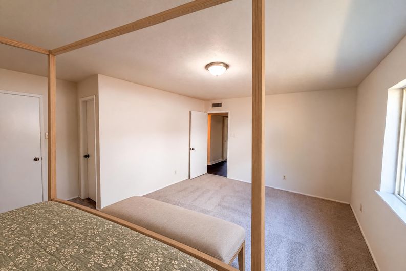 Photo 4 of 18 of 2602 Emberwood Dr, Garland, TX
