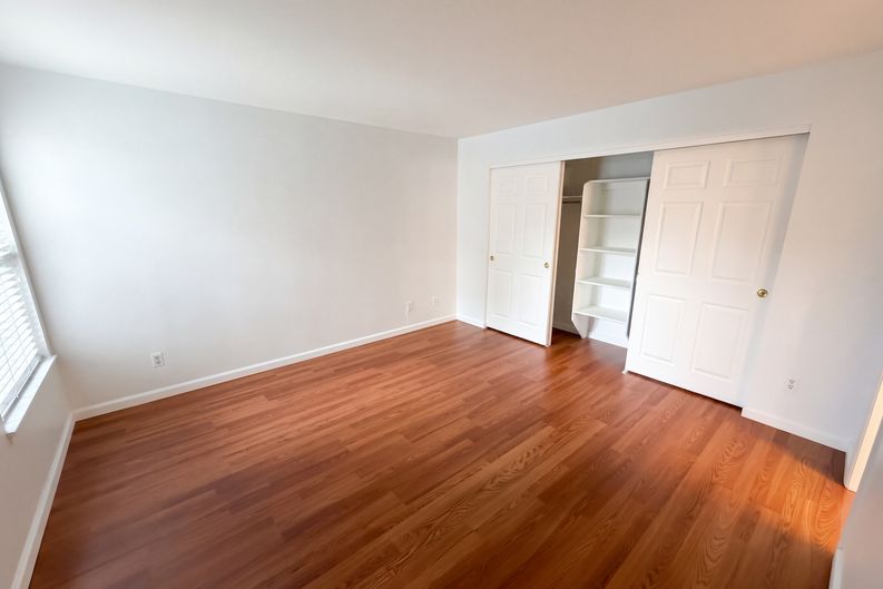 Photo 11 of 19 of 6702 S Ivy Way, Centennial, CO