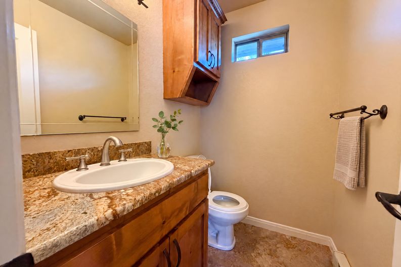Photo 19 of 23 of 197 Vintage Ranch Cir, La Vernia, TX