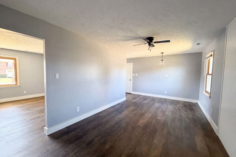 Photo 8 of 16 of 1512 Dovetail Dr, Fayetteville, NC