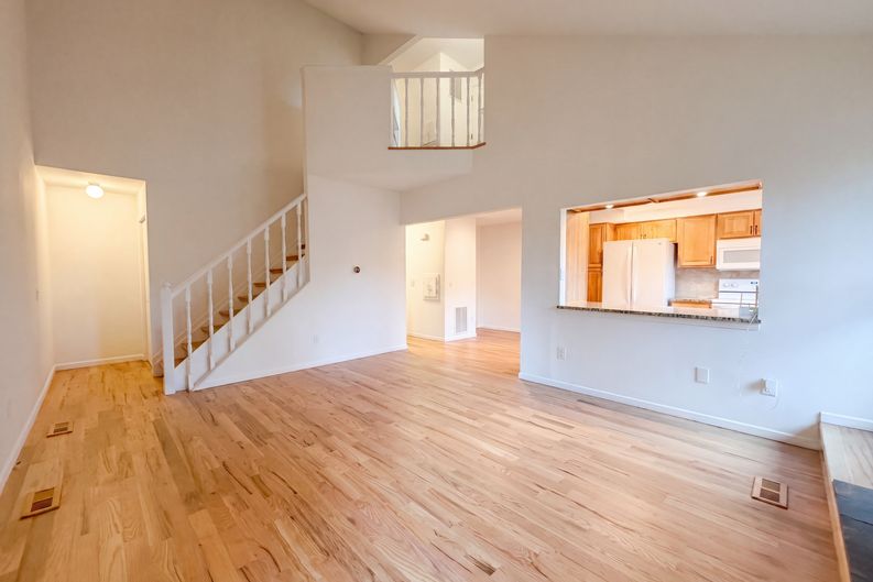 Photo 8 of 26 of 3075 E Long Cir S, Centennial, CO