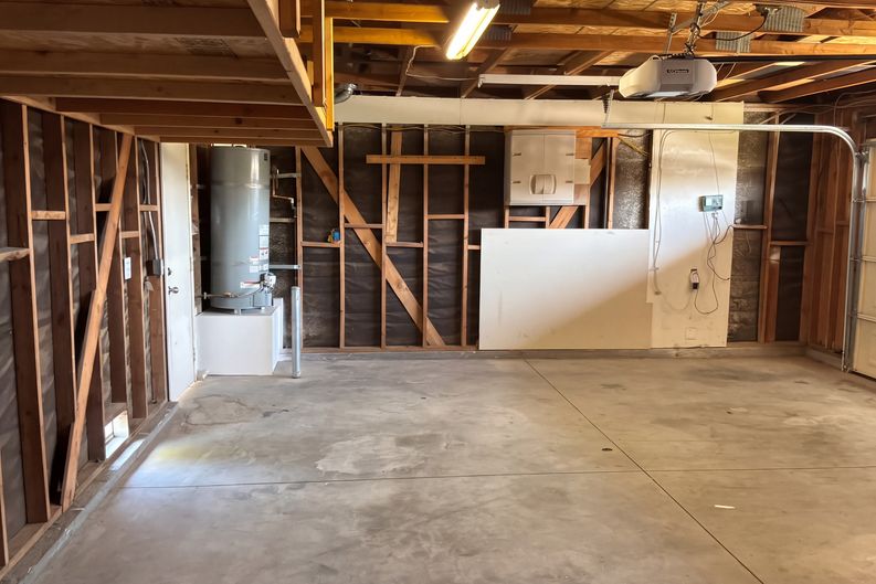 Photo 27 of 33 of 1796 Carpenter St, Rialto, CA