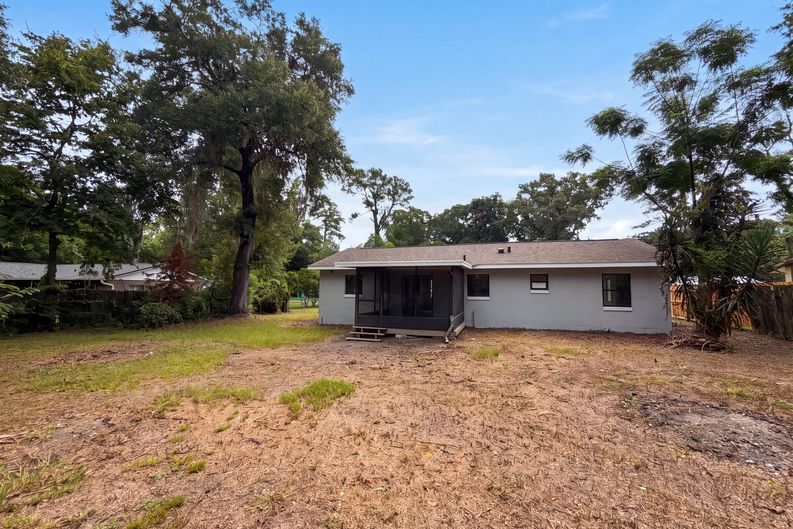 Photo 5 of 22 of 2630 SE 8th Ave, Ocala, FL