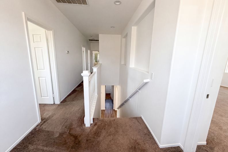 Photo 14 of 28 of 3147 W Lingard St, Lancaster, CA